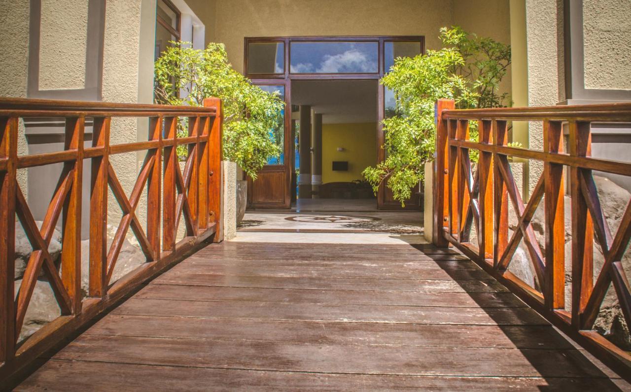 Sunset Reef Resort & Spa Pointe aux Piments ภายนอก รูปภาพ