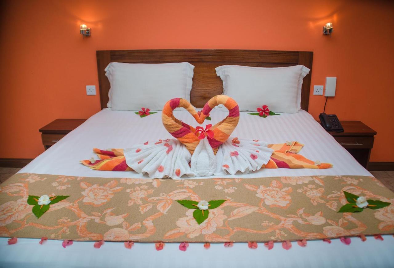 Sunset Reef Resort & Spa Pointe aux Piments ภายนอก รูปภาพ