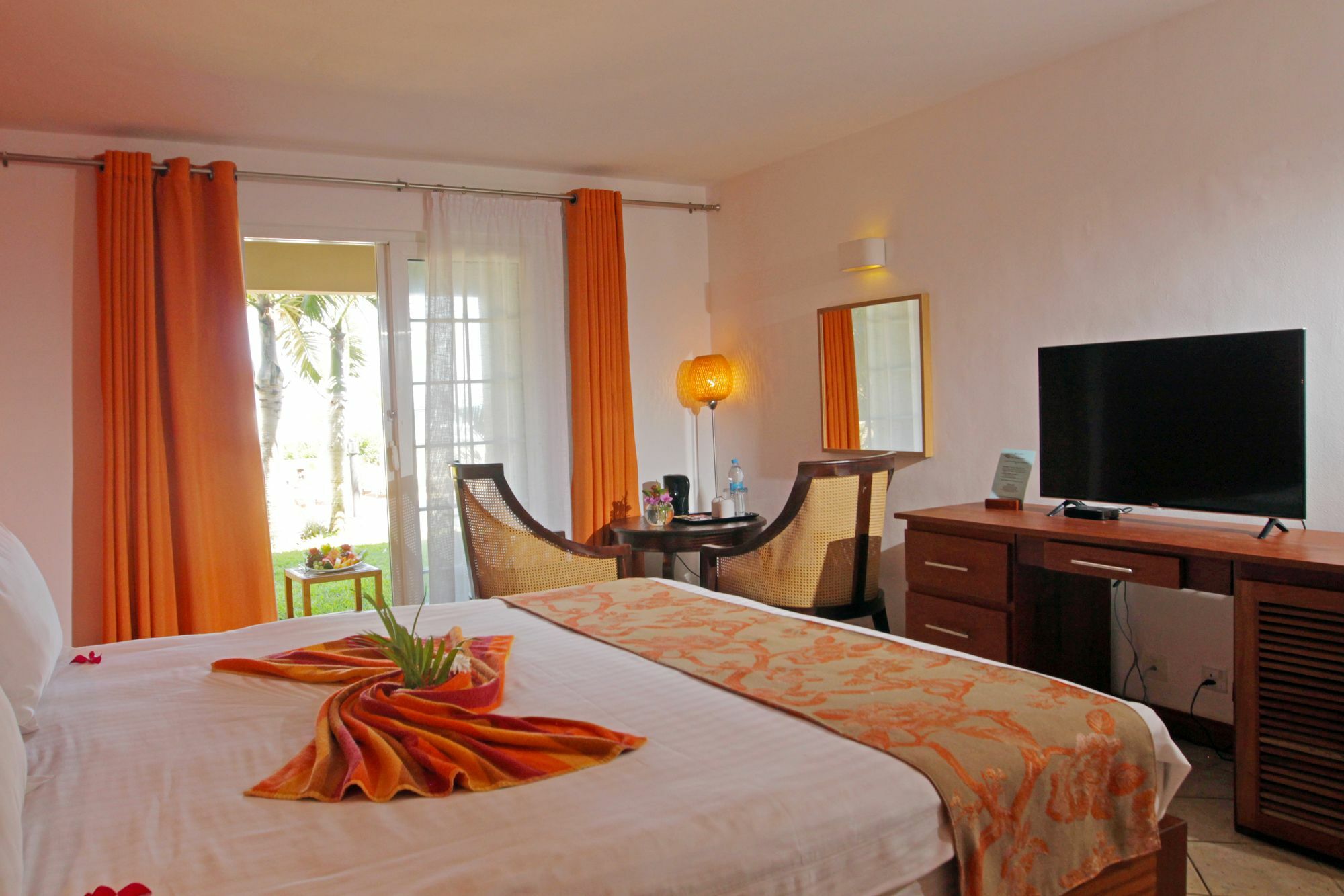 Sunset Reef Resort & Spa Pointe aux Piments ภายนอก รูปภาพ